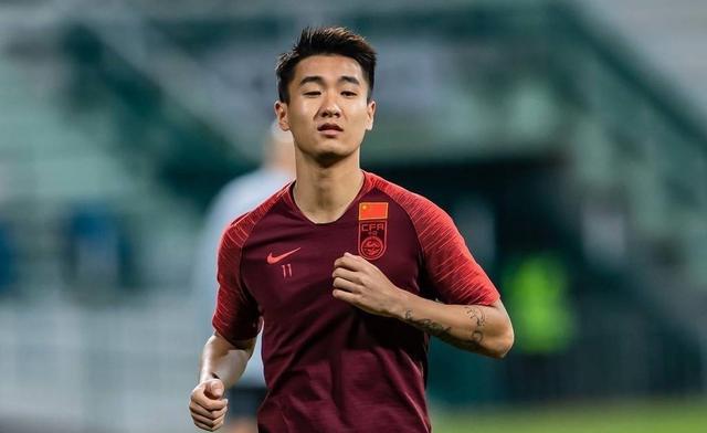 手优先攻击 手优先攻击